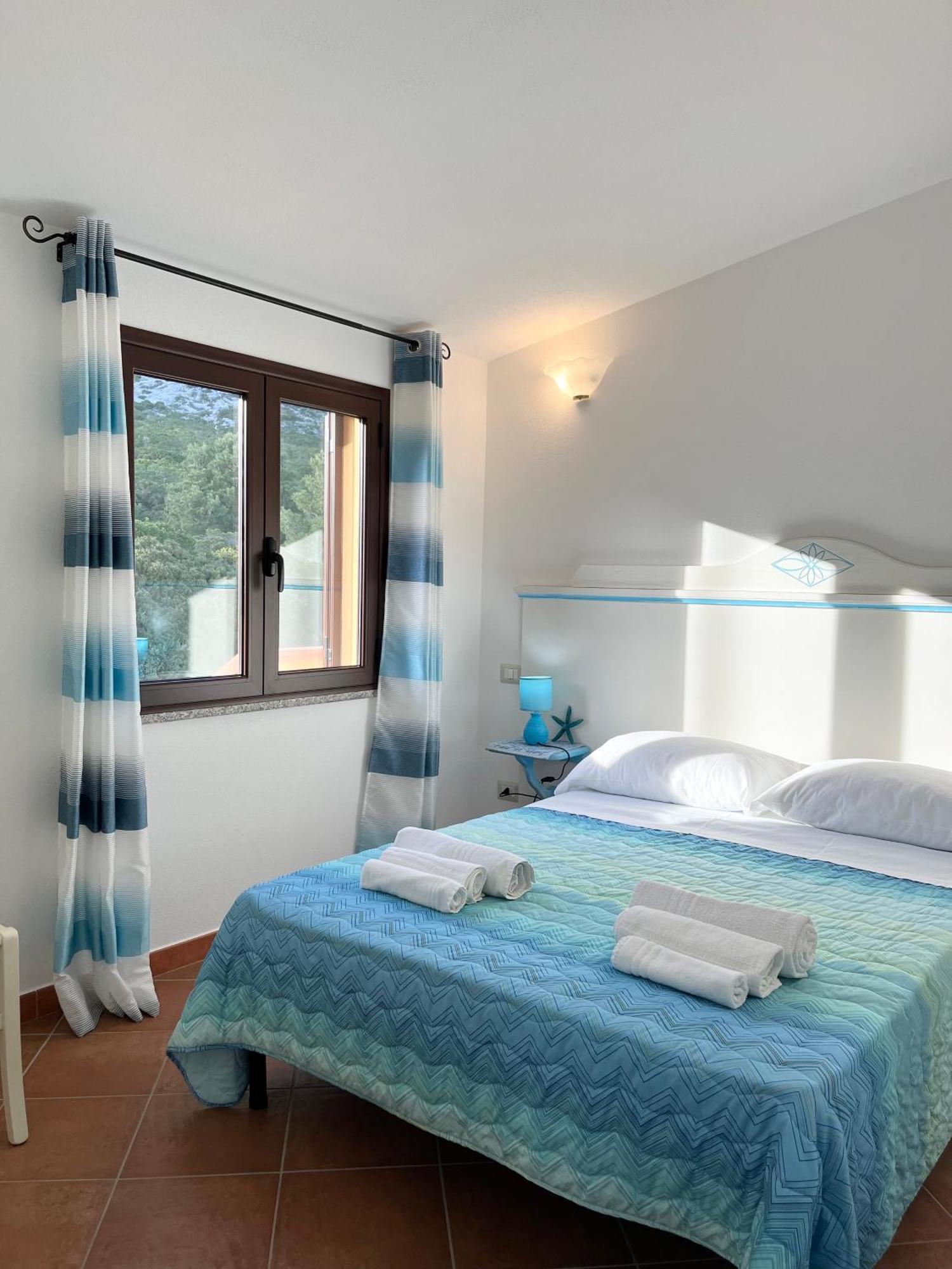 Appartamenti Sa Codula Iun R8525 Cala Gonone Exterior foto